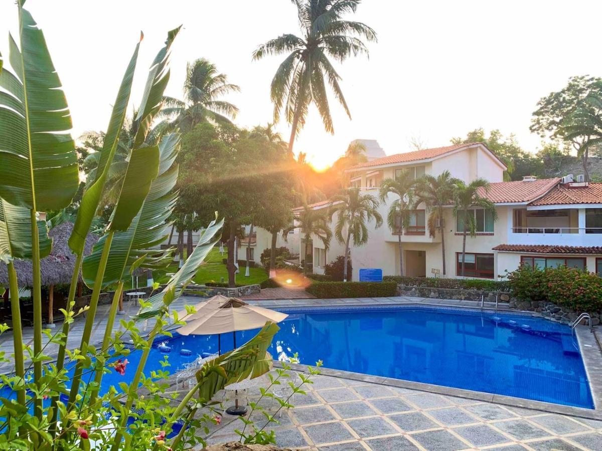 Manzanillo Villas Del Palmar Exterior photo